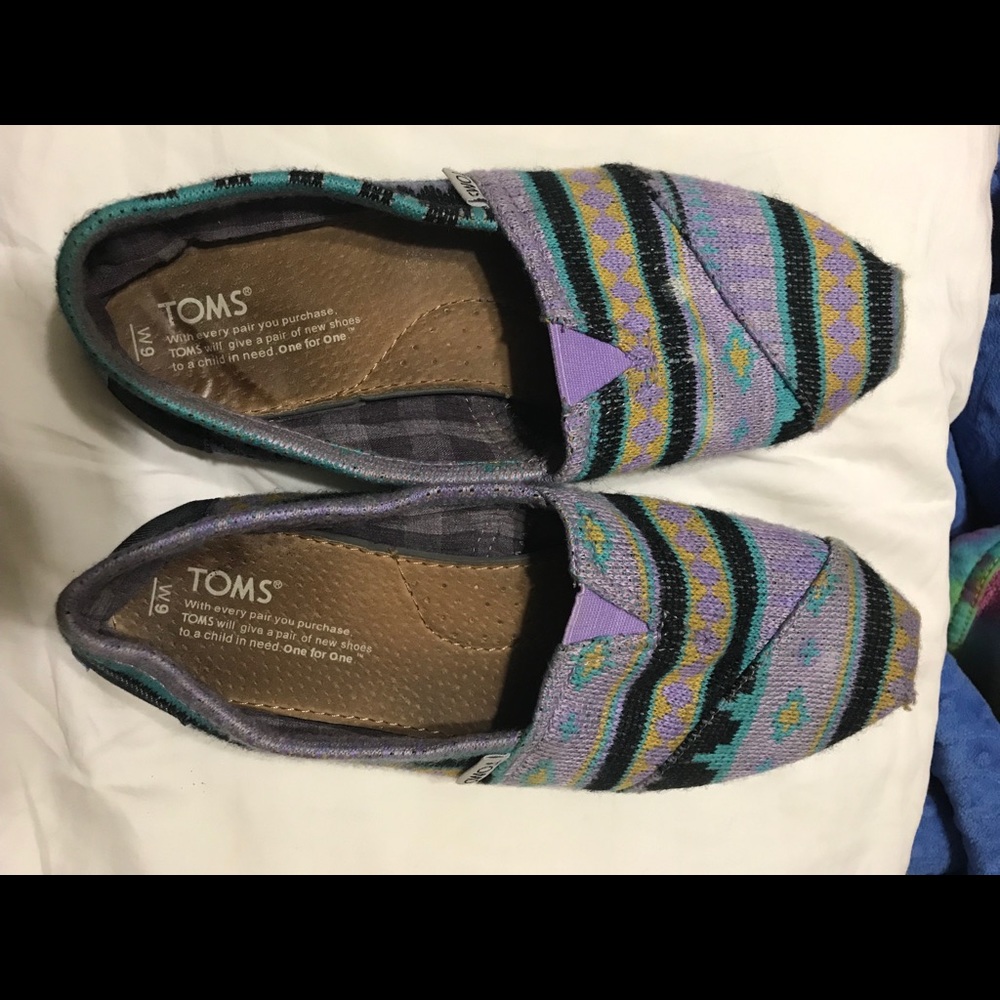 Toms shoes